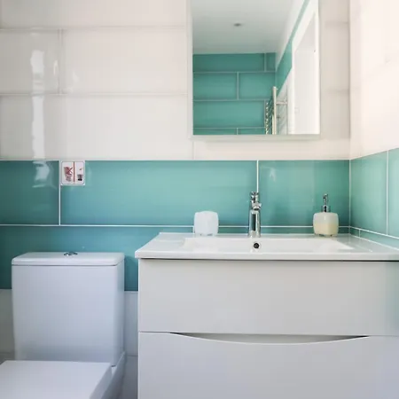 Beachside Causton With Private Pool Platanias (Skiathos)